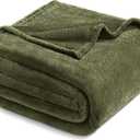 Exclusivo Mezcla Fleece Blanket Twin Size for Bed, Super Soft and Warm, All Season Use, Cozy, Plush, Lightweight, 60x80 Inches Olive Green