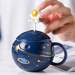 Kawaii Astronaut Cup Space Embossed Planet Mug, Cute Ceramic Coffee Mug, Novelty Mug with Lid and Spoon for Coffee, Tea, Milk, Aesthetic Room Decor Funny Gift for Girl Boy Women (Dark blue)