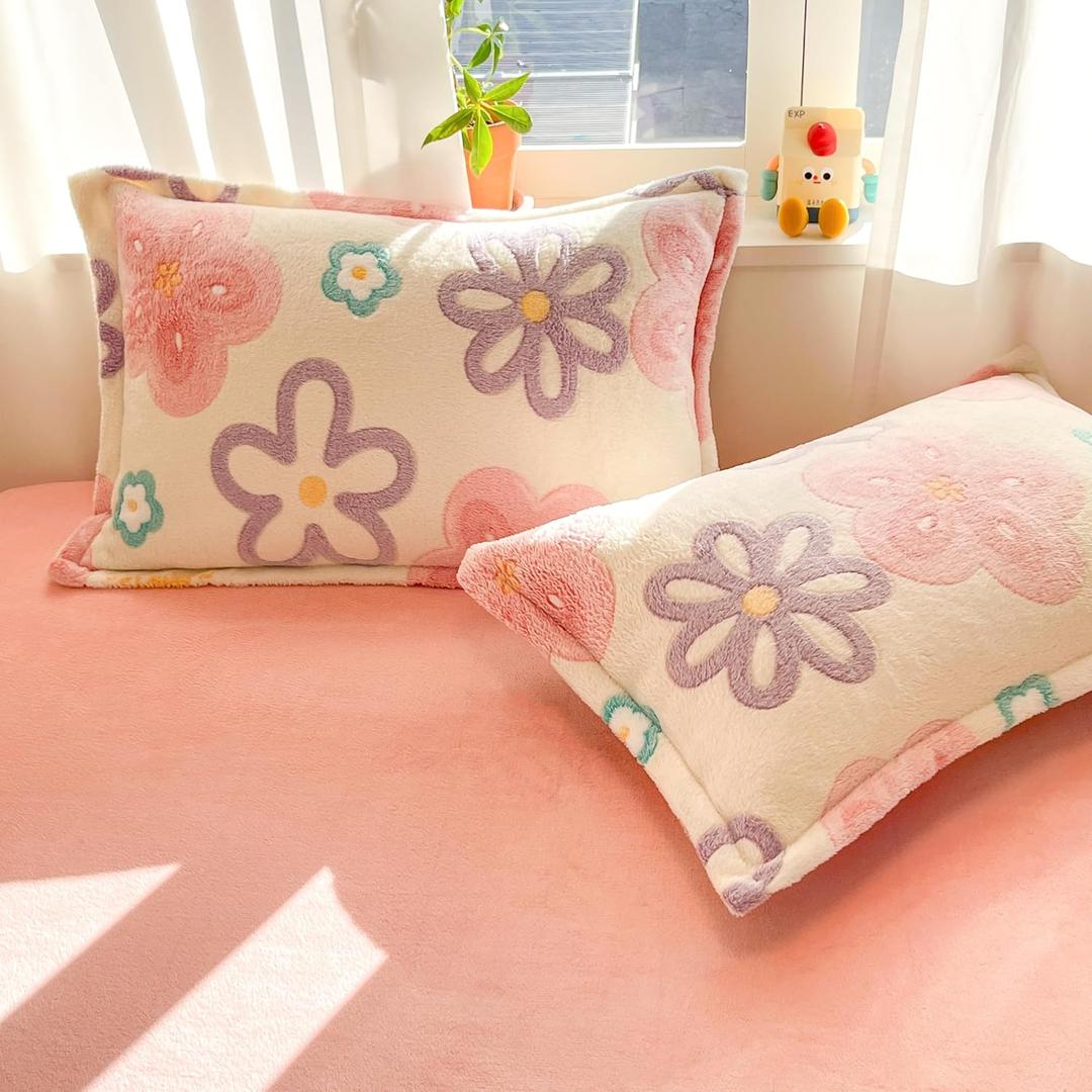 MorroMorn Decorative Pillows Covers Floral, 2 Packs Plush Pillow Cases Standard Size, Soft Furry Throw Pillowcase Cushion Shams with Zipper Closure Girls Room Decor (Blooming Flowers, Standard)
