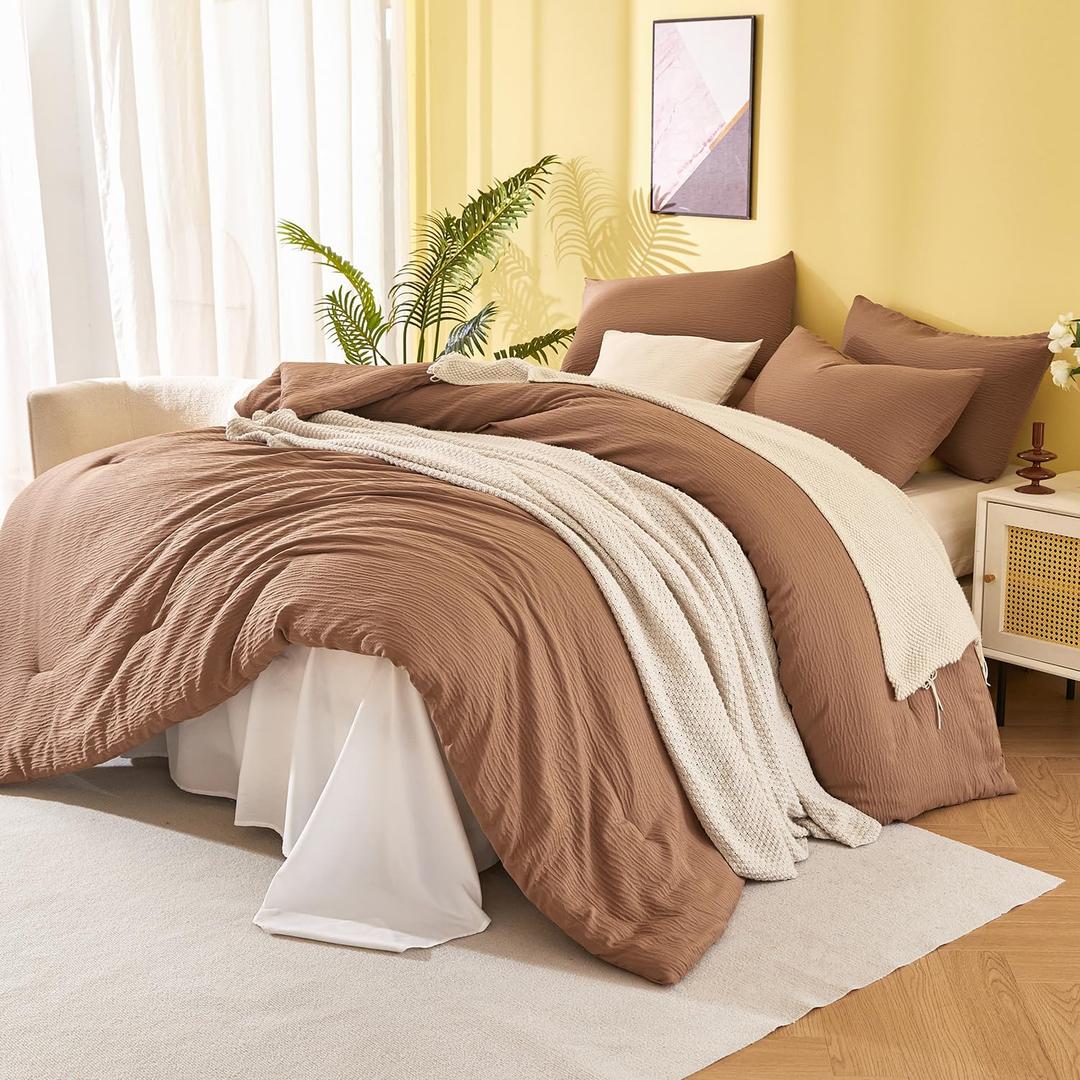 Queen Comforter Set, Double-Layer Crinkle Gauze Cocoa Brown Bed Set, 3 Pieces Soft Bedding for All-Season, Lightweight Warmth with 2 Pillowcases