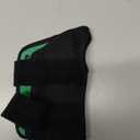 Mueller Sports Medicine Mueller Green Fitted Wrist Brace Right Hand, 0.212 Lb