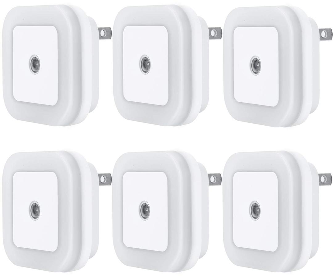 Uigos LED Night Light Lamp with Smart Sensor Dusk to Dawn Sensor, Daylight White, 0.5W Plug-in, 6-Pack