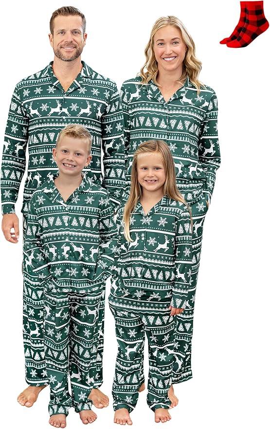 PATPAT Family Christmas Pajamas Matching Sets, Button-Down Pjs Includes Buffalo Plaid Socks Cozy Pajamas for Family XL