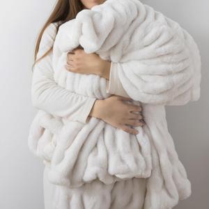 WDCOZY Ruched Faux Fur Throw Blanket Soft Cozy Fluffy Luxurious Blankets Couch Bed Sofa Chair Home Decor Warm Furry Fall Winter Plush Rabbit Fur Bubble Blanket 50" x 60", Ivory Cream White