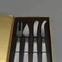 4-Piece Cheese Knive Set With Gift Box Stainless Steel Knife With Pearl Handle,Suitable For Parties And Festivalsfor Charcuterie Boards Accessories (White)