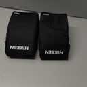 Hikeen Baseball Catcher Knee Supports Catcher Knee Pads for Baseball Softball with Removable Sponge Block Catchers Knee Wedge Catcher Knee Support Gear for Youth Kids