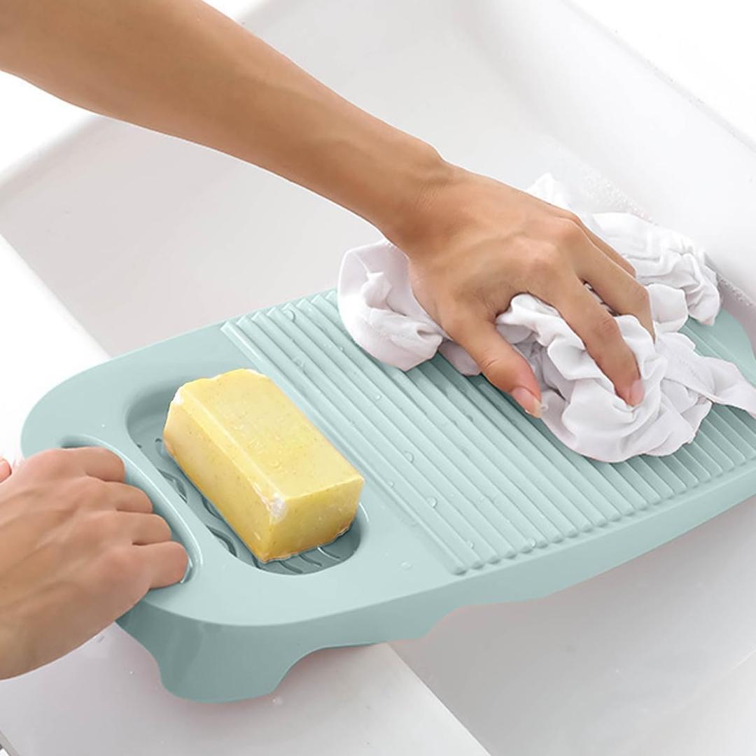Wash Board for Hand Washing Clothes, Portable Plastic Laundry Scrub, 8*1*17.7in