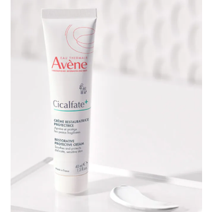 Avène Cicalfate+ Restorative Protective Cream, Face Moisturizer, face cream for sensitive skin, helps restore skin barrier, restorative cream, safe for infants, children and adults, 1.3 Fl Oz