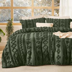 Bedsure Tufted Boho Comforter Set California King - Olive Green Boho Bed Set, GentleSoft 3 Pieces Farmhouse Shabby Chic Embroidery Bedding, Gifts for Woman, Soft Jacquard Comforter for All Seasons