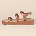 Amazon Essentials womens Strappy Flatform Sandals (9, Tan)