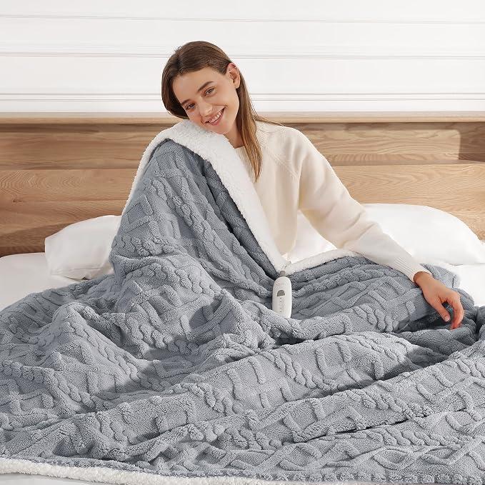 Heated Throw Blanket 50"x60"-Small Electric Blanket Throw for Office, Grey
450gsm Ultra-Thick 3D Jacquard Shaggy Sherpa, Faster Heating, Even Warmth No Cold Spots, Lower Energy Cost, Washable