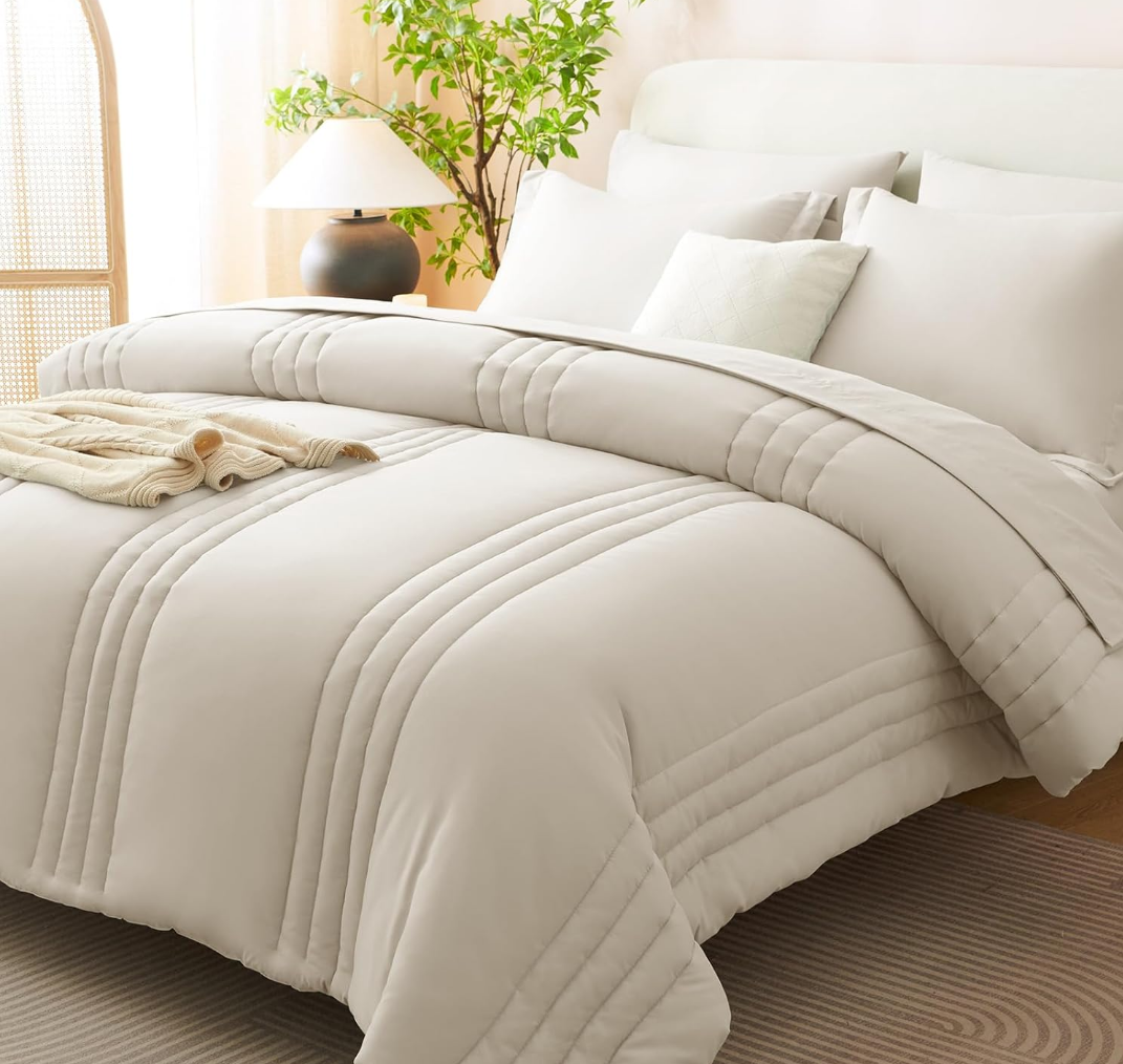 CozyLux Full Size Comforter Sets - 7 Piece Bed in a Bag Beige Comforter Set with Sheets Luxury Bed Set All Seasons, Soft Bedding Set with Down Alternative Comforter, Sheets, Pillowcases & Shams