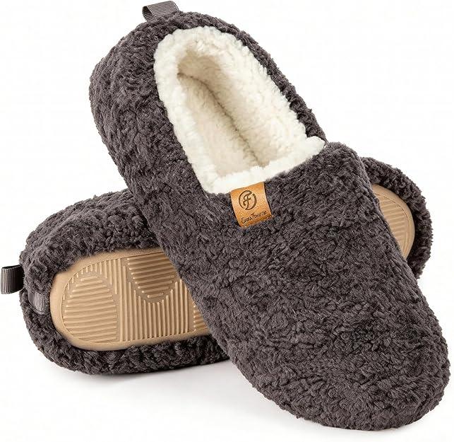 EverFoams Women’s Soft Curly Full Slippers Memory Foam Lightweight House Shoes Cozy Loafer with Polar Fleece Lining, Size 7-8