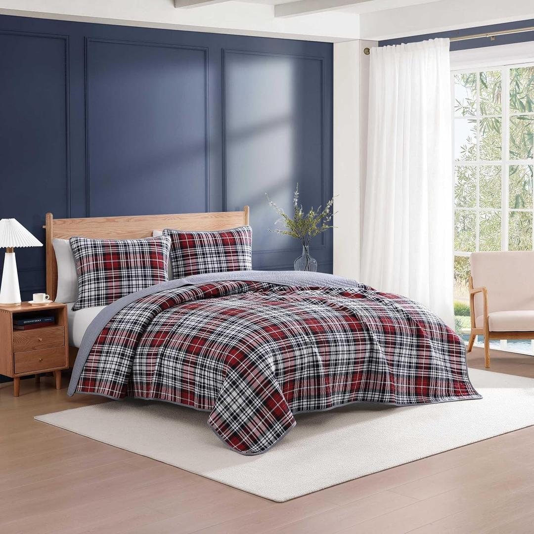 Tommy Hilfiger - Queen Quilt Set, Soft Cotton w/Breathable Feel, Lightweight Bedding for Year Round Comfort, 3 Piece Bed Set w/Matching Pillowcases (Collegiate Tartan Blue)