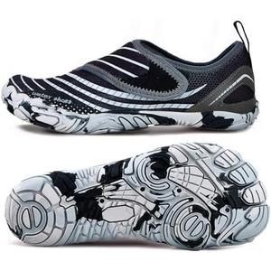 AoSiFu Water Shoes for Kids Boys Girls Aqua Socks Barefoot Beach Sports Swim Pool Quick Dry Lightweight (Little Kid/Big Kid), Size 31,35, Set of 2