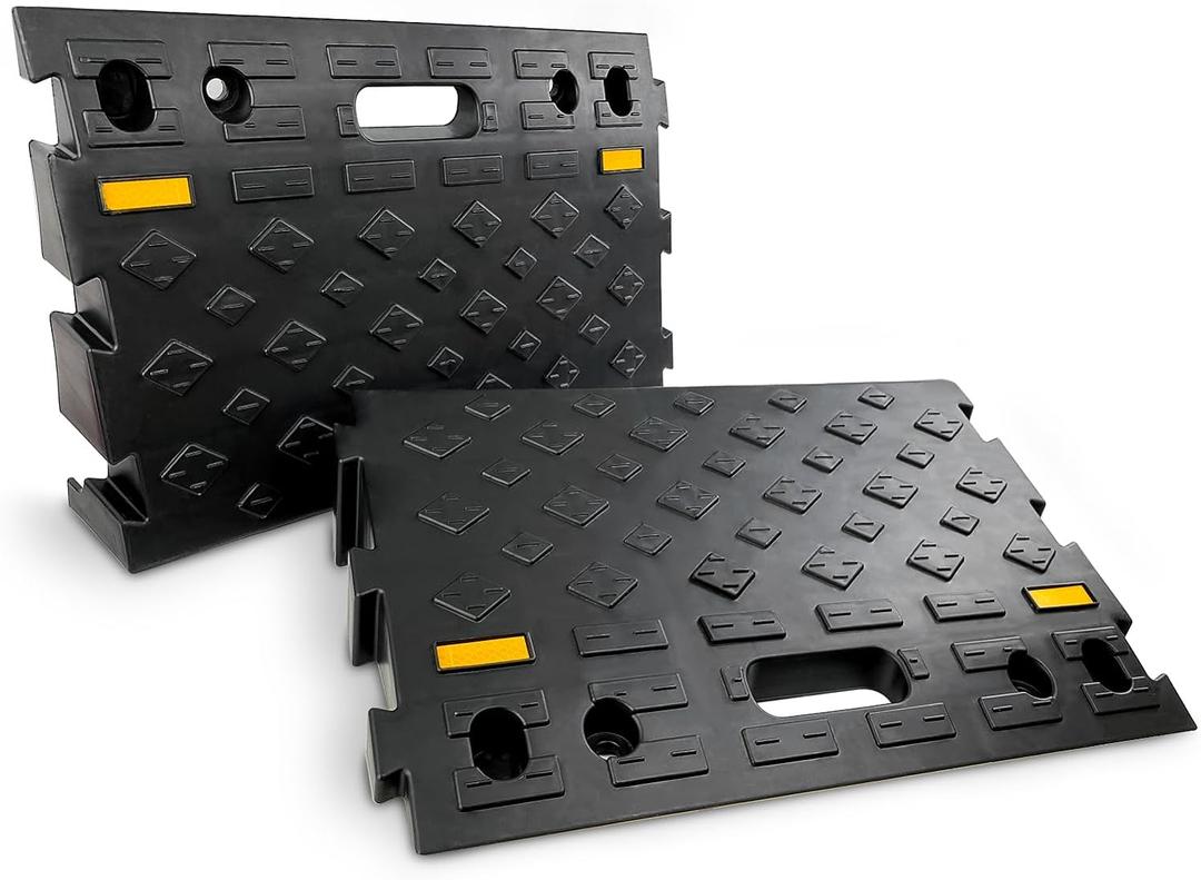 4" high 2-Piece Portable Automotive Curb Ramp, Heavy-Duty Plastic Threshold Ramp Track Interlocking Step Ramp Structure 6600 Lbs Load Capacity for Cars, Wheelchairs, Bikes, Motorcycles
