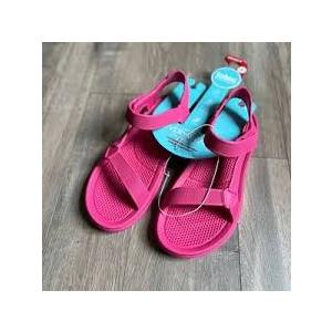 Womens Size 9 TOTES EveryWear Sandals Azalea Pink Adjustable Closure