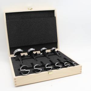 Black Shark Pro Forstner Drill Bit Set 10 Pieces Diameter 15-20-25-26-30-35-40-45-50-55 mm Length 90 mm in a Wooden Case