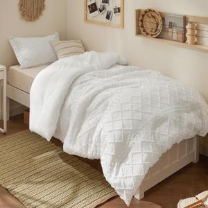 Bedsure Twin XL Comforter Set - White Comforter, Boho Tufted Distressed Vintage Bedding for Kids, 2 Pieces Farmhouse-Style Bed Set for All Seasons, Fluffy Soft Bedding with 1 Pillow Sham