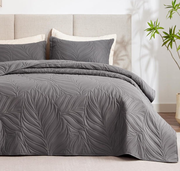 EXQ Home Quilt Set Full Queen Size Grey 3 Piece,Lightweight Soft Coverlet Modern Style Leaf Pattern Bedspread Set(1 Quilt,2 Pillow Shams)