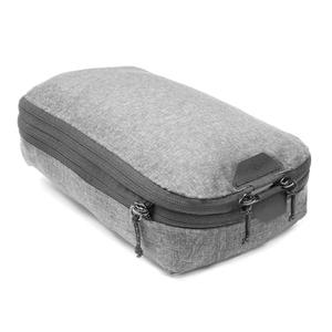 Peak Design Packing Cube, Charcoal, Weatherproof Luggage Cube with Dual Compartment Organization, Expansion and Compression, Zipper Opening, Travel Organizer for Men and Women, Size S