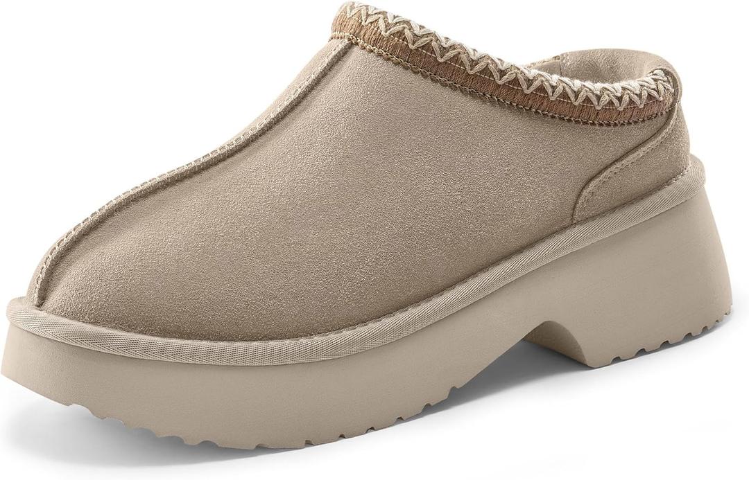 Vilanva Platform Clogs for Women Cozy Suede Fall Slippers with Warm Fur Lined Slip on Shoes Outdoor Indoor House (7.5, Sand)