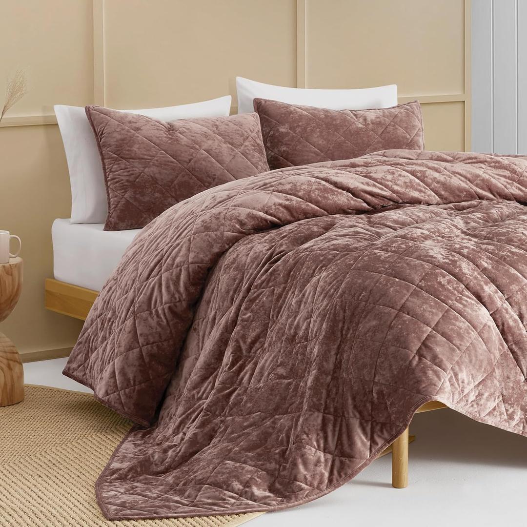 SHALALA Luxury Velvet Quilt Set Queen Size,Ultra Soft Lightweight Summer Velvet Comforter Set, Oversized Bedspread Coverlet with 2 Shams Diamond Pattern,for All Season(Mauve,Queen/Full)