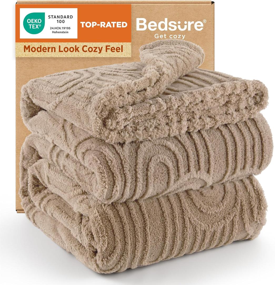 Bedsure GentleSoft Fleece King Size Blanket for Bed - Super Soft & Cozy, Fluffy Blankets for Women & Girls, Ideal for Sofa & Couch, Brown, 108x90 Inches