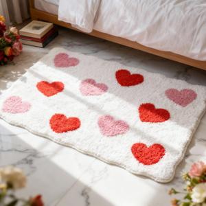 Jenaai Valentine's Day Heart Bath Mat 20 x 32 Inch Non Slip Scalloped Bathroom Rugs Absorbent Washable Coquette Mats for Valentine's Day Home Bathroom Decor(Classic)