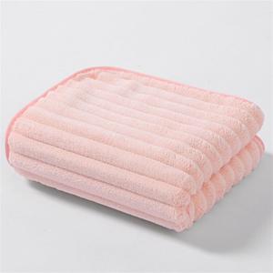 2 Pieces Bath Towels Soft Bathroom Towels Set Coral Velvet Shower Towels Lightweight Large Bath Sheets for Gym Yoga Spa Swimming Hotel, Pink 3, 28 x 55 inches