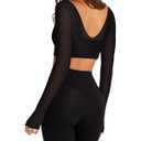LASLULU Womens Long Sleeve Workout Tops with Built in Bra Sheer Mesh V Neck Black Crop Tops Cropped T Shirts Sexy Exercise Pilates Fall Outfits(Black,X-Large) 