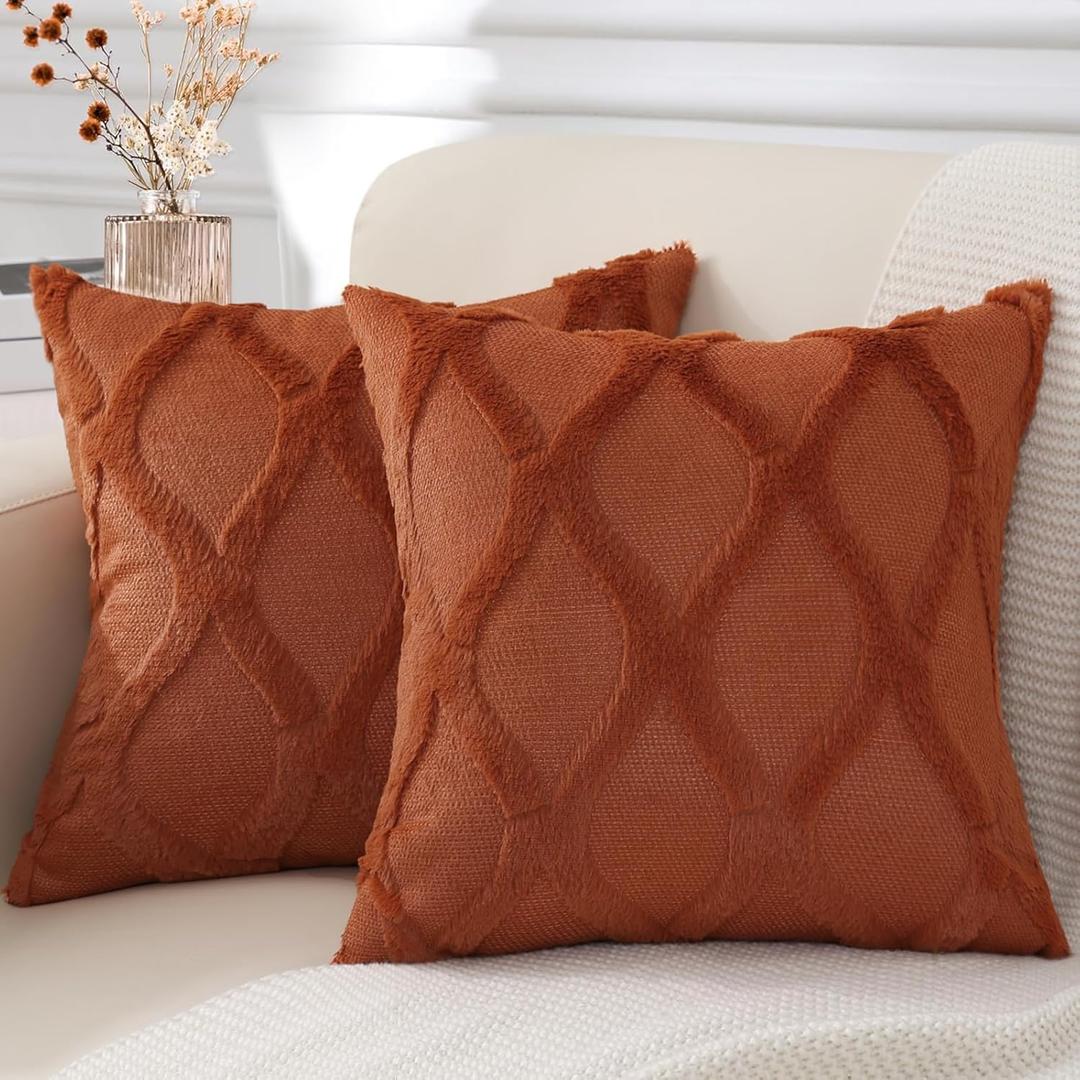 decorUhome Throw Pillow Covers 18x18 Inch Set of 2, Soft Plush Faux Fur Wool Rust Couch Pillow Covers, Decorative Pillow Cases for Bed Sofa Living Room Home Decor