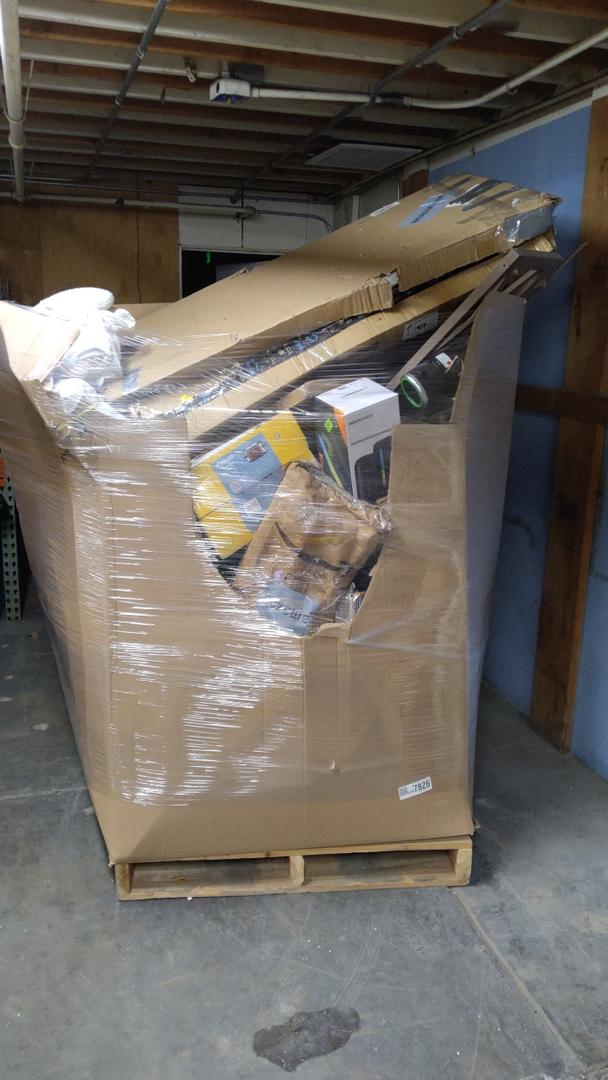 Pallet of Salvage Items