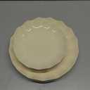 LIYH 24 Pcs Plastic Plates Reusable,Unbreakable Dinner Plates, Scalloped Plastic Plates, Dishwasher Safe,Ivory Plate Sets Perfect for Parties, Birthday, Picnics, BPA Free(12Guests)