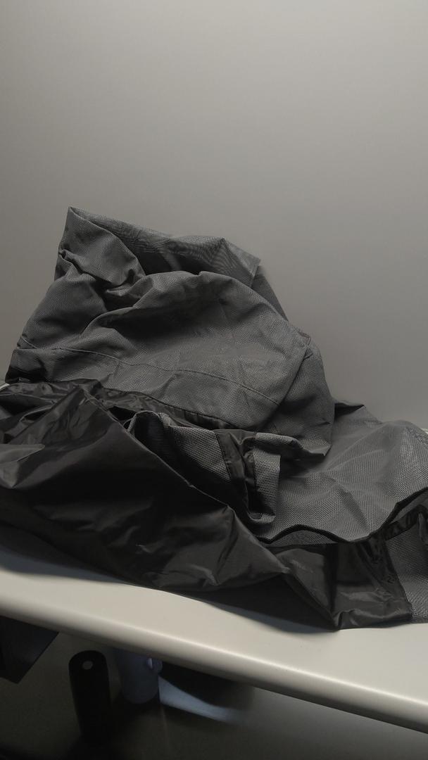 Cover Black and Gray, Size 42x66x26