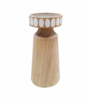 HD 8 in Wood candle holder