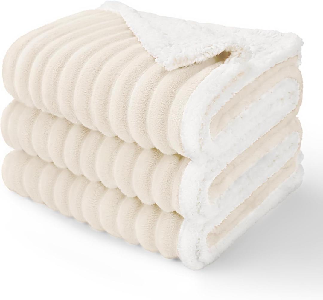 Luciphia Waterproof Dog Blanket for Medium Large Dogs Ultra-Soft Calming Cut Pile Flannel Throw Durable & Warm Furniture Protection for Couch Car Pet Blanket Machine Washable Soft White,M(57''x40'')