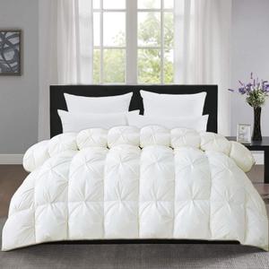 All-Season Luxury - Hotel Quality- Pintuck Style 100% Organic Cotton 1-Piece Pinch Pleat Comforter with 4 Corner Tabs, 500 GSM - Machine Washable (White, Alaskan King 136" x 120")