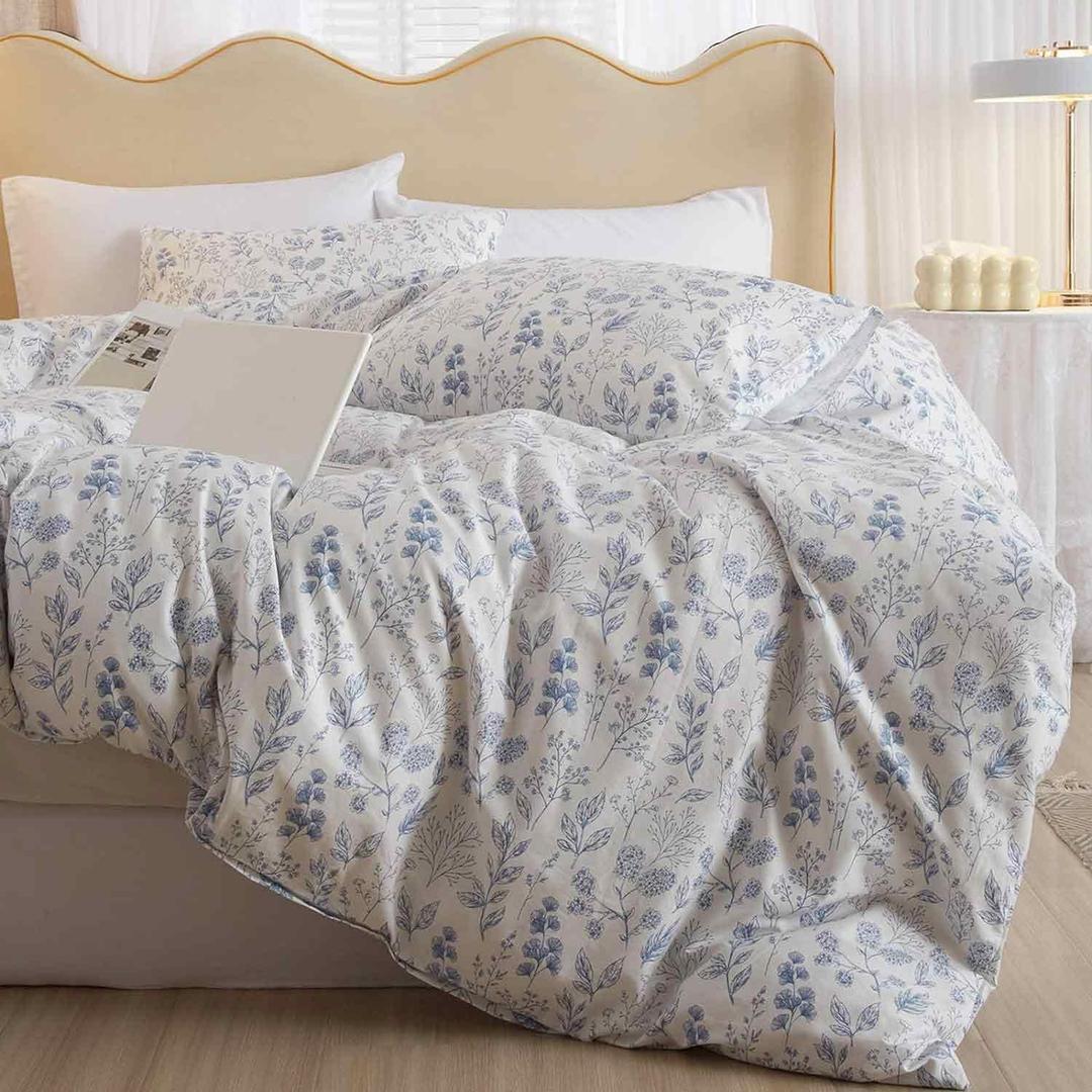 Nanko Blue Floral Comforter Set Queen Size 3 Pcs, White Flower Leaf Printed Pattern Spring Soft Microfiber Alternative Duvet, Vintage Farmhouse Lightweight Bedding Set Bed in a Bag for Women Men 90x90