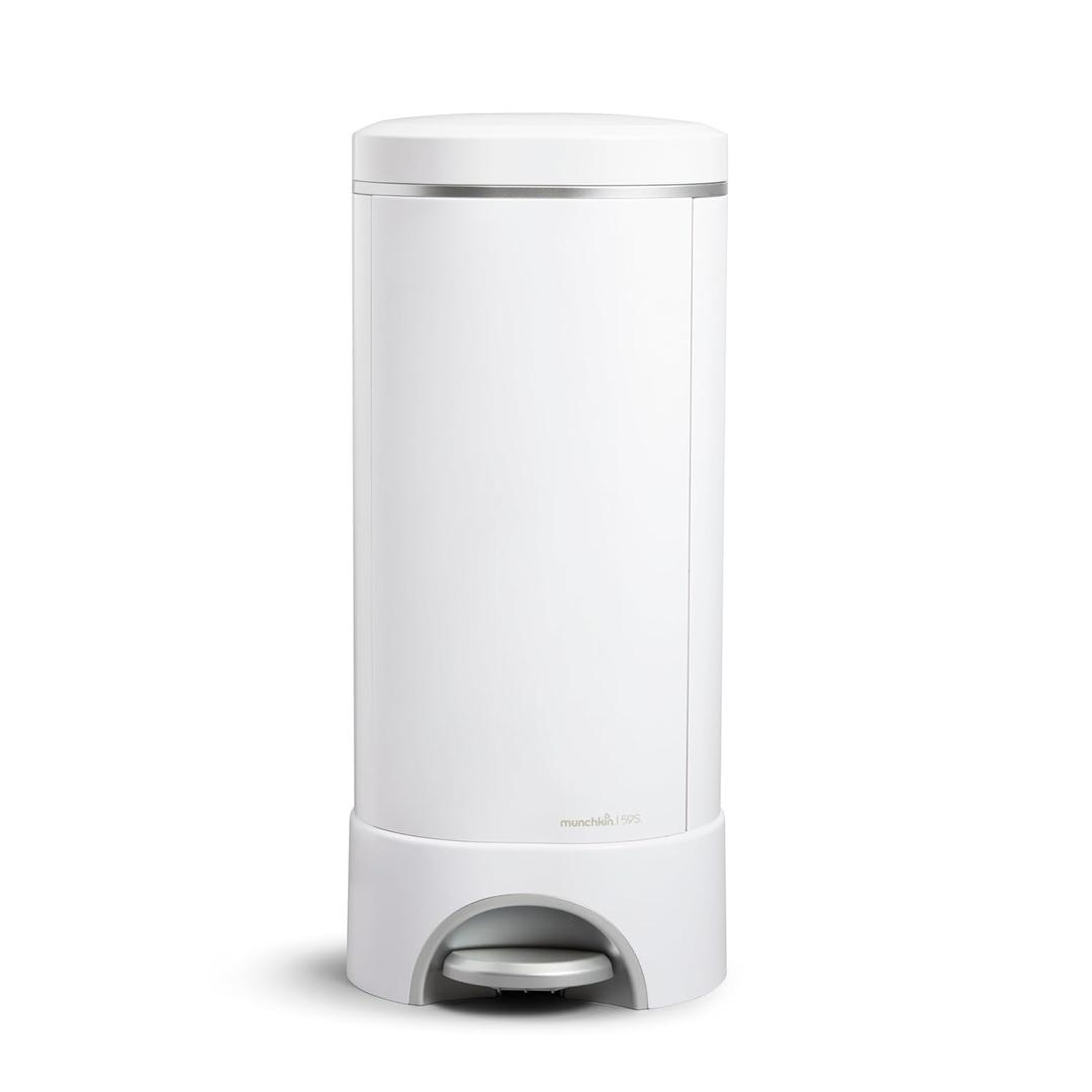 Munchkin UV Diaper Pail #1 in Odor Control, Includes 1 UV Snap, Seal & Toss Bag and 1 UV Refill Ring