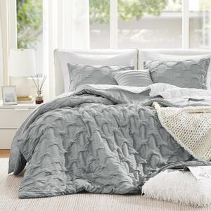 Comfort Spaces Comforter for King Size Bed, Ogee Ruched with Crinkle Texture, Breathable Comforter Set King, All Season Lightweight Bedding Set, Shams, Dcor Pilow, King/Cal King Gray 4 Piece