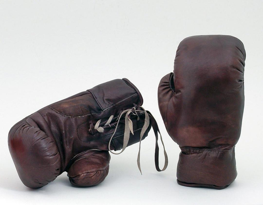 Retro Boxing Gloves 1930's era 12oz Brown Leather Gloves New Unbranded