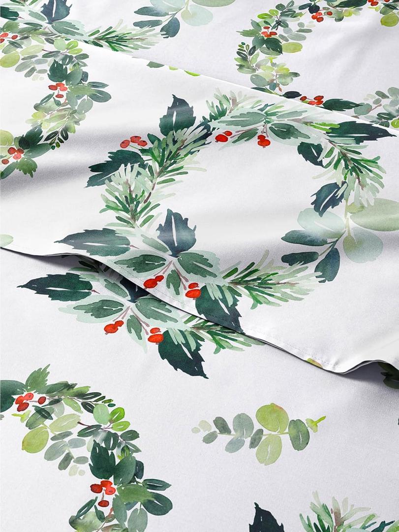 Queen Christmas Holiday Wreath Sheet Set - Holiday Xmas Pattern Bedding Set - Deep Pockets - Snug Fit - 4 Piece - Wrinkle Free - Cooling Festive Winter - Holiday Sheets for Women, Men, Kids & Teens