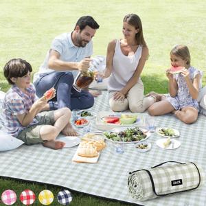 ZAZE Extra Large Picnic Outdoor Blanket, 80''x80'' Waterproof Foldable Blankets Gingham Picnic Mat for Beach, Camping Grass Lawn Park Accessories Cute Couple Gifts Ideas Wedding Registry(Green White)