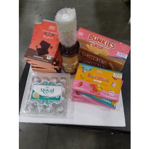 Keto Bark Chocolate 8 PCS, Fruit Chews 4 PCS, Irish Cream 1 PC, Dunkies Vanilla & Creme Cookies 2 PCS, Royal Truffle 1 PC, Exp Date April 26, 2026