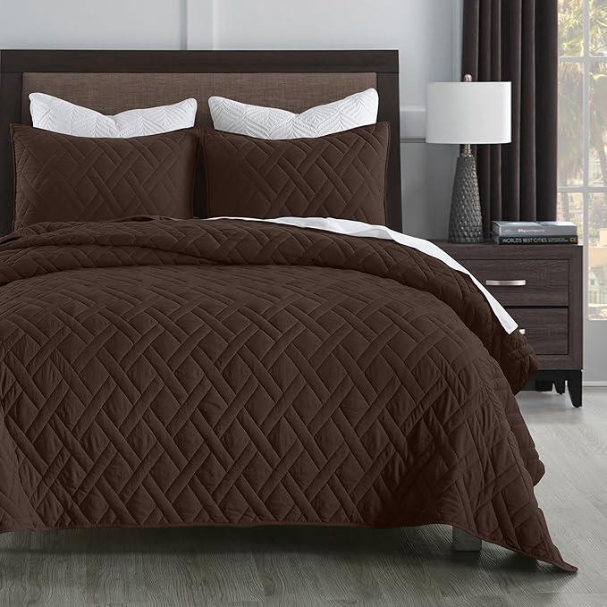 HORIMOTE HOME Quilt Set King Size Chocolate, Classic Geometric Diamond Stitched Pattern, Ultra Soft Microfiber Lightweight Bedding Bedspread Coverlet for All Season with 1 Quilt 2 Pillow Shams