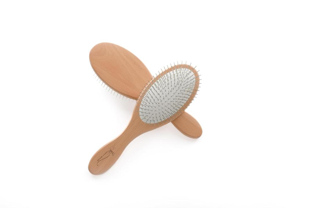 Luxury Detangling Hair Brush- Premium metal bristles for wet/dry use. Hair Extension and Wig safe-Safe for all Hair types- for Women, Men and Kids-gently massages the scalp for soft shiney hair. (copper)