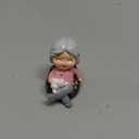 LUOZZY Elderly Grandma Cake Decorations Happy Grandma Cake Topper Figures for Wedding Anniversary Party Decorations (Sofa Grandmother)