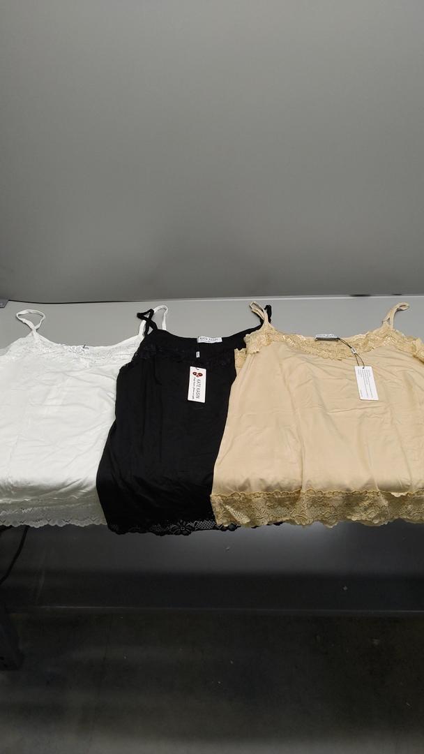 Amazon Essentials Women's Slim-Fit Knit V-Neck Layering Cami, Pack of 3 (XX-Large, Beige/Black//White)