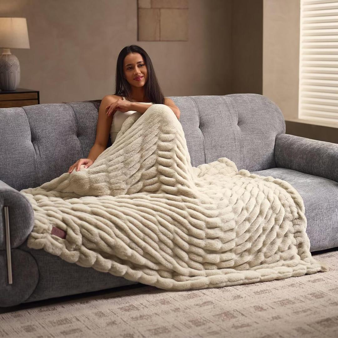 Double Side Faux Fur Throw Blanket,Cozy Soft Fuzzy Fluffy Faux Rabbit Fur Blanket for Couch, Bed, Sofa,Room Decor-Bondi Beige, 60x90 inch